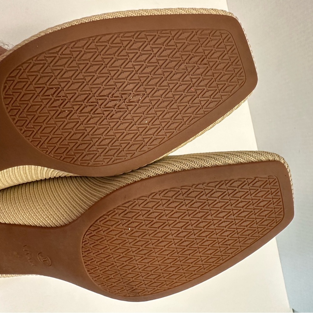 Vivaia Melody Pro Square Toe Almond Knit Chunky Heels Size 9.5 - Picture 9 of 12